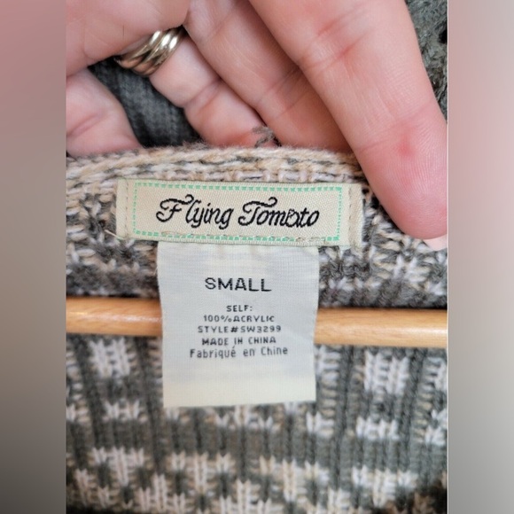 Flying Tomato snowflake fairisle fringe bottom hooded sweater - Picture 9 of 10